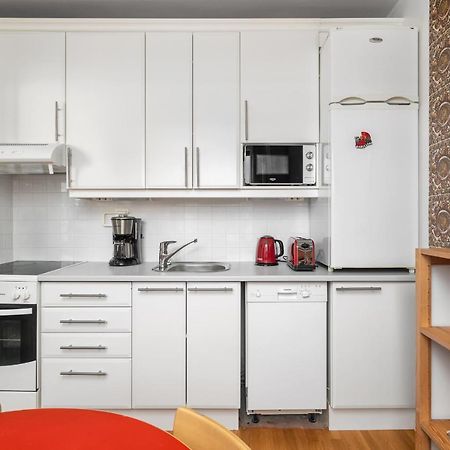Wehost Spacious Traveller'S Hq Above Metro @Vilhonvuorenkuja 16 Διαμέρισμα Ελσίνκι Εξωτερικό φωτογραφία
